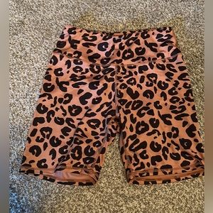 Leopard print bike shorts L